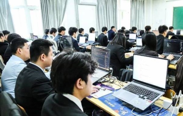 安泰证券 江苏宿迁八维学校：职业教育赋能学子开启职业发展新征程